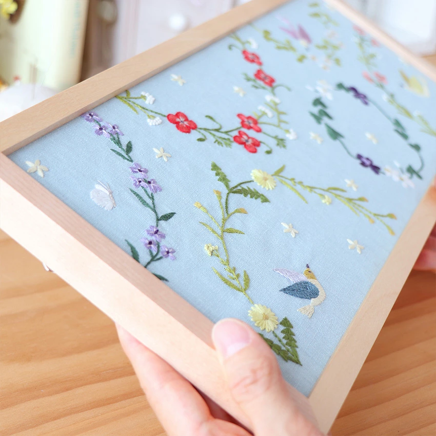 Alice Makabe Embroidery Kit with Autumn Light Theme- Japanese Craft Kit