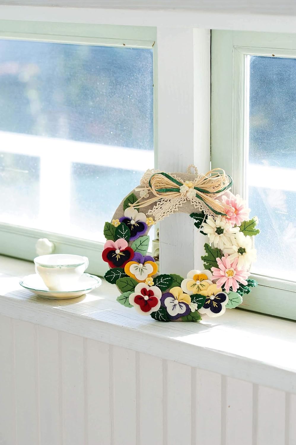 Very Cute Home Decor with Felt - Japanese Craft Book
