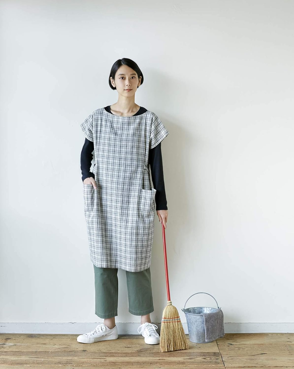 Everyday Coverall Kappougi Aprons (Kappougi) - Japanese Craft Book