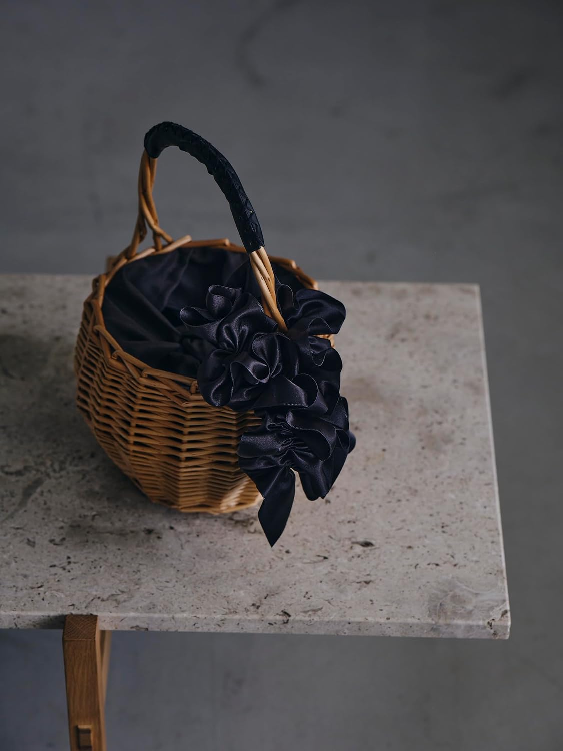 Sweet to Bitter Ribbons Styles for Adults - Japanese Craft Book