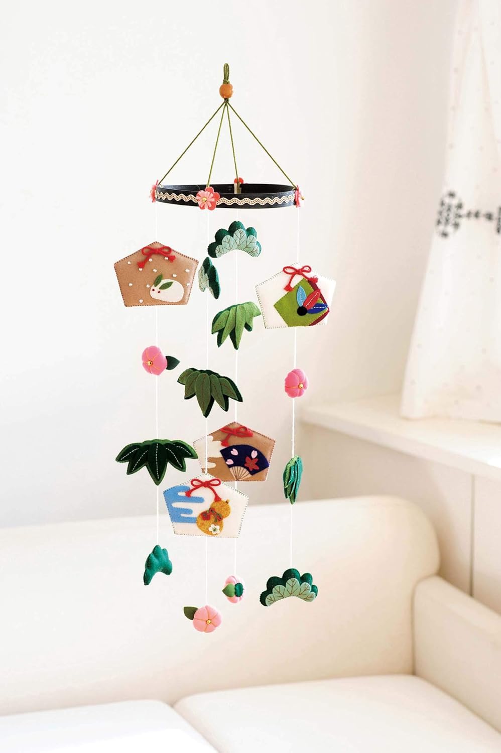 Very Cute Home Decor with Felt - Japanese Craft Book