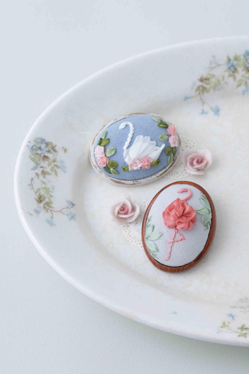 Sweet Ribbon Embroidery - Japanese Craft Book