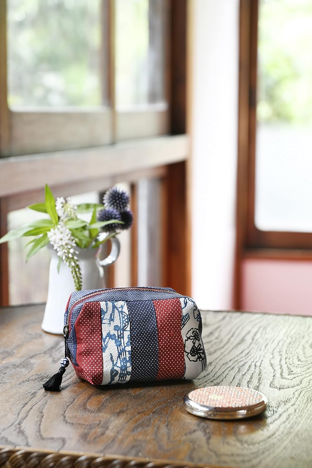 Indigo Fabrics and Oshima Tsumugi Fabric Bags - Japanese Craft Book