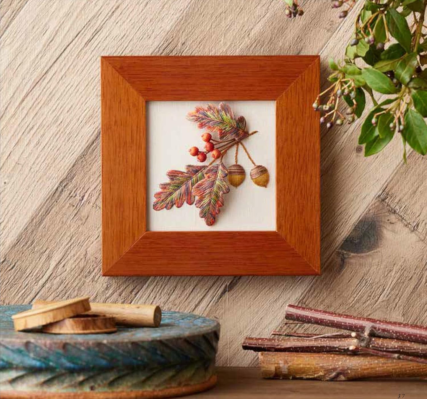 Beautiful Botanical Embroidery Desings using Variegated Threads - Japanese Craft Book