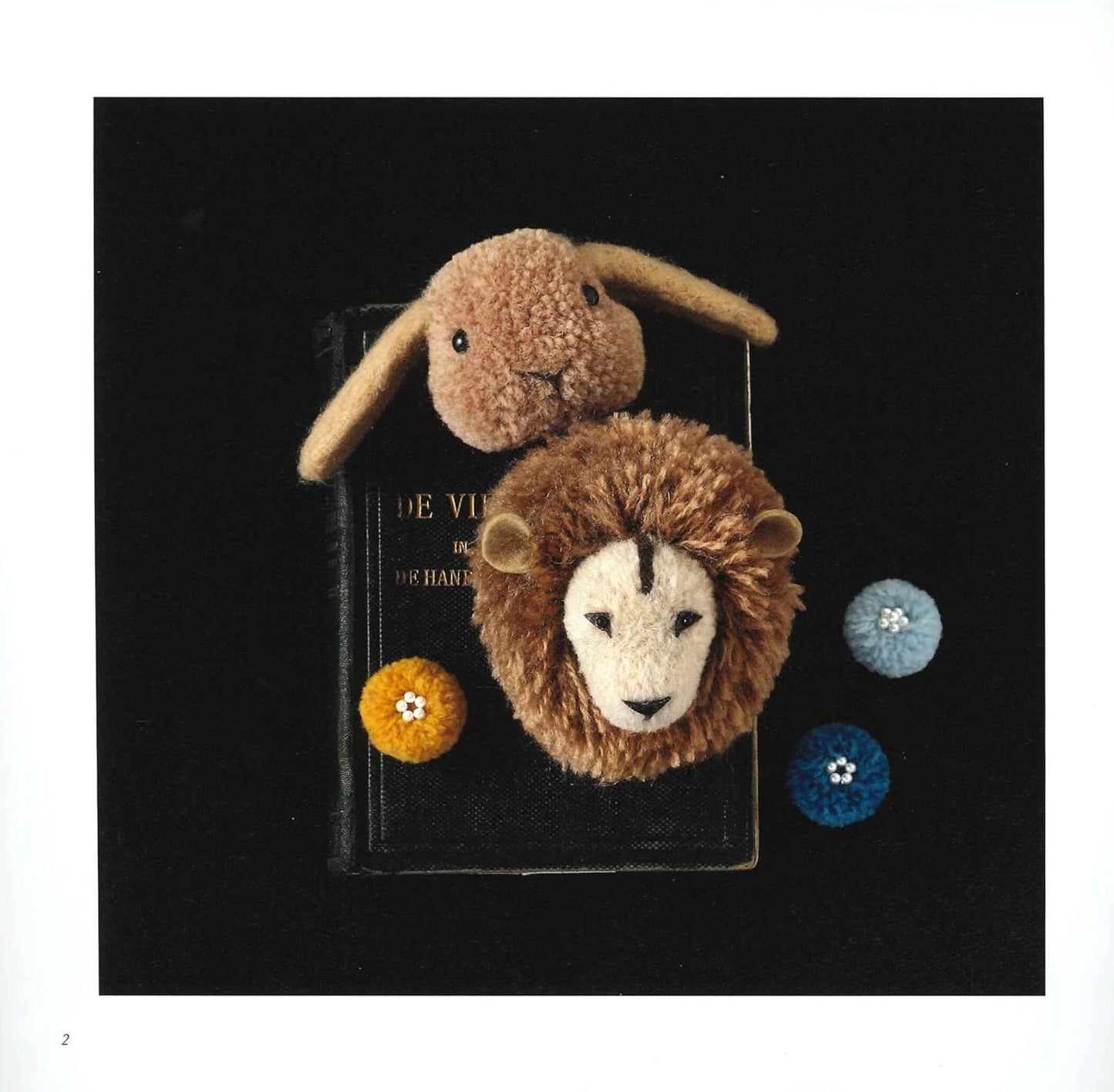 Cute Pom Pom ANIMALS and Motifs - Japanese Craft Book