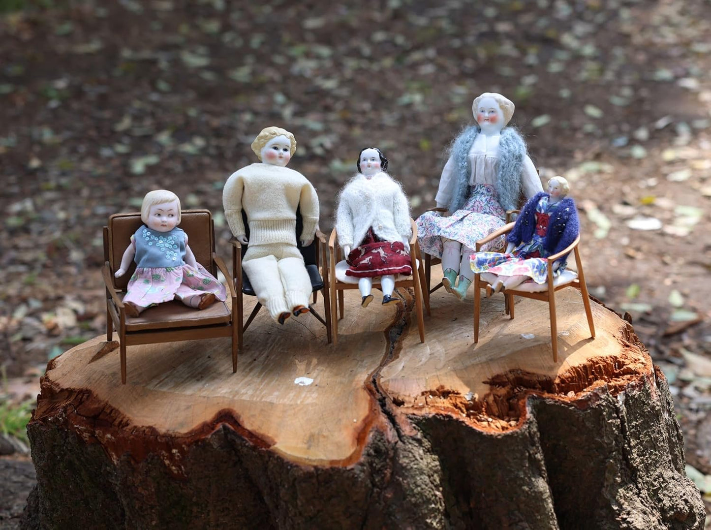 The Dolls of Mikuni Dormitory - Japanese Craft Reference Book