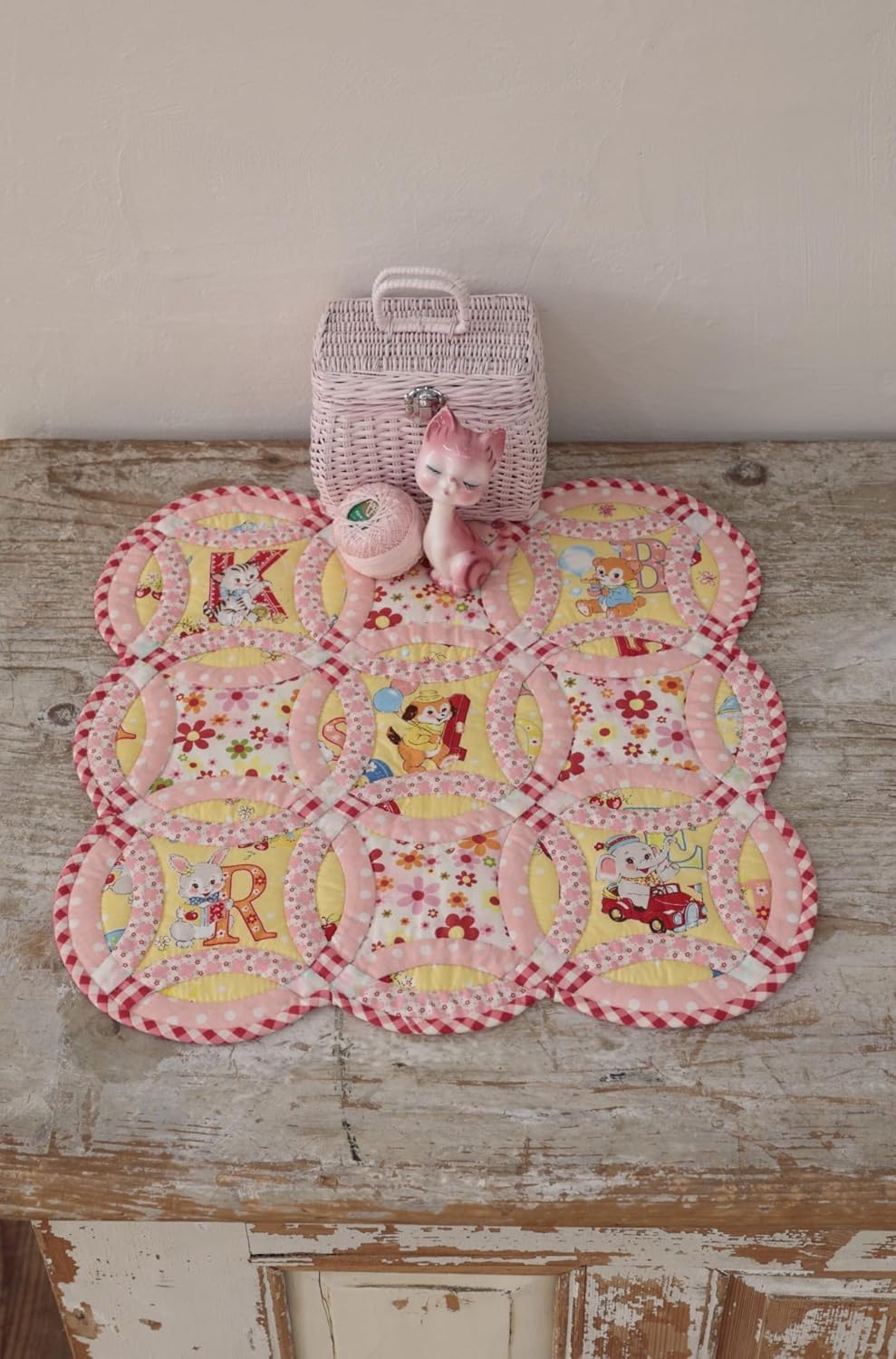 QUILTS JAPAN Spring 2025 Vol 201 - Japanese Craft Book