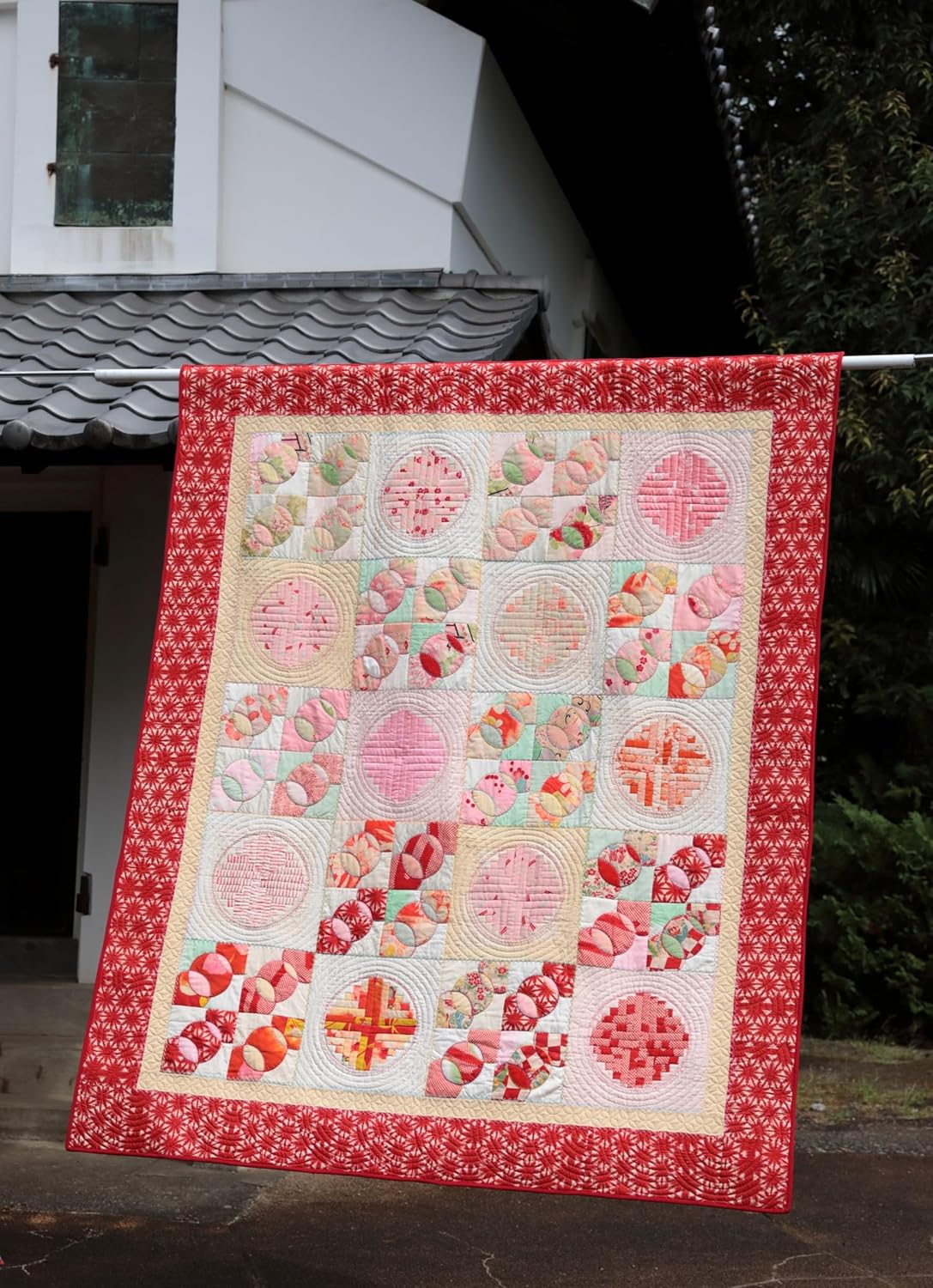 QUILTS JAPAN Winter 2023 - 2024 Vol 196 - Japanese Craft Book