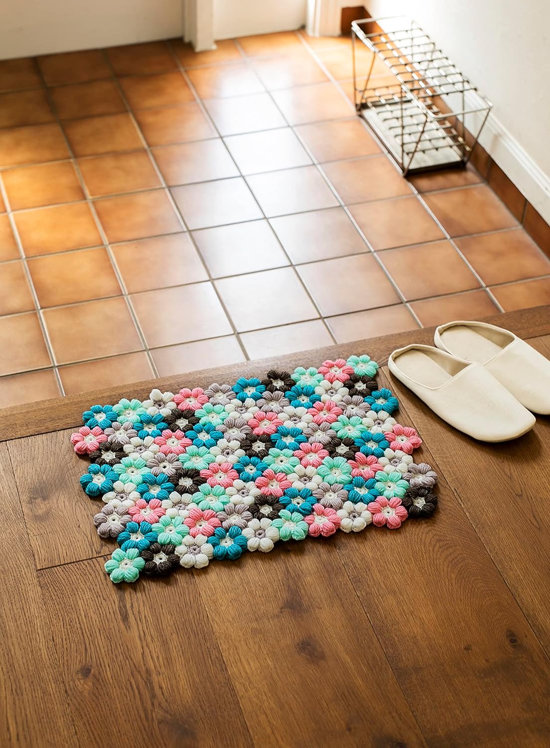 What do you make with leftover yarns? - Japanese Craft Book