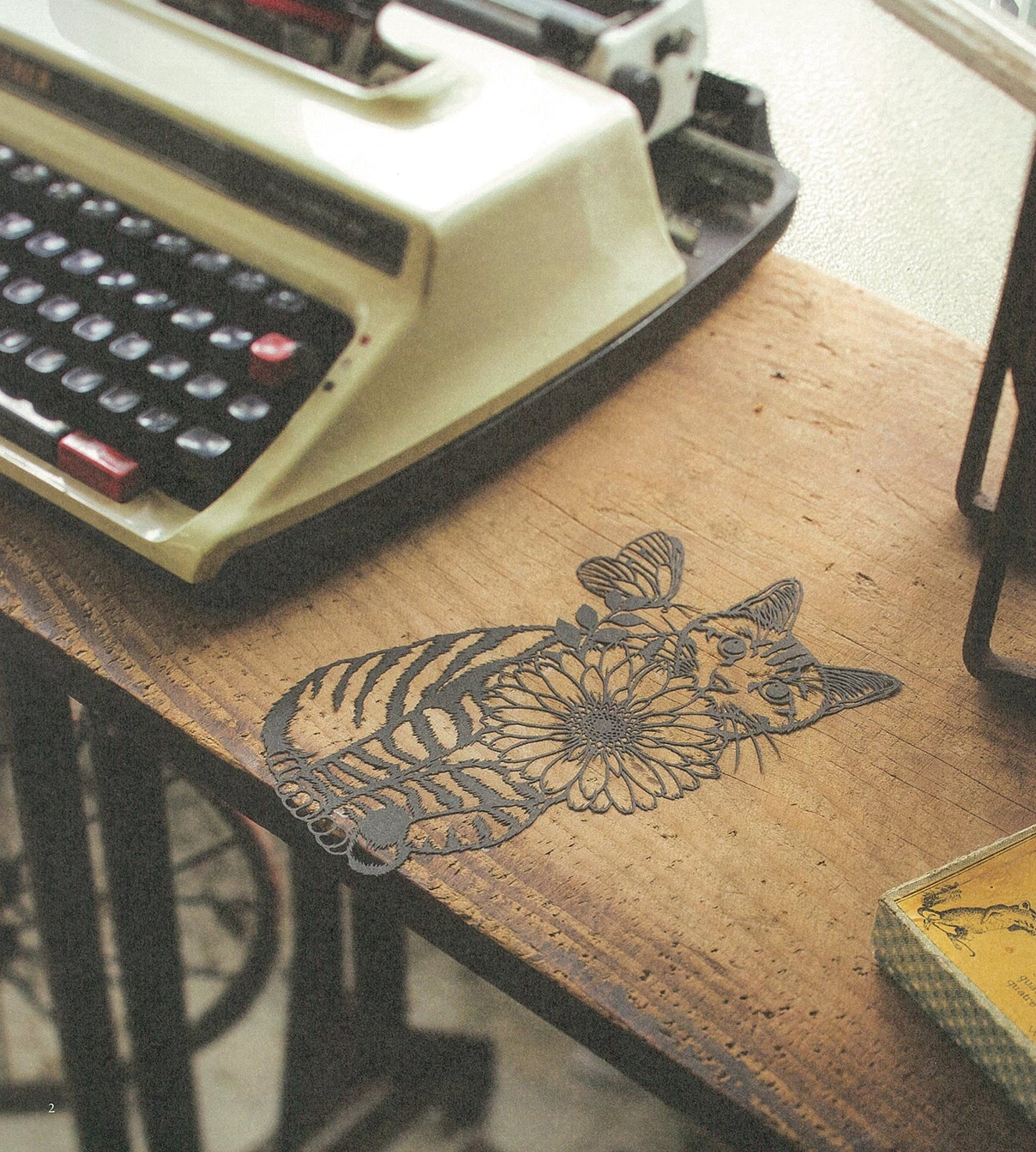 Paper Cutting Kirigami Arts Animals, Flowers and My Favorite Things by Garden - Japanese Craft Book