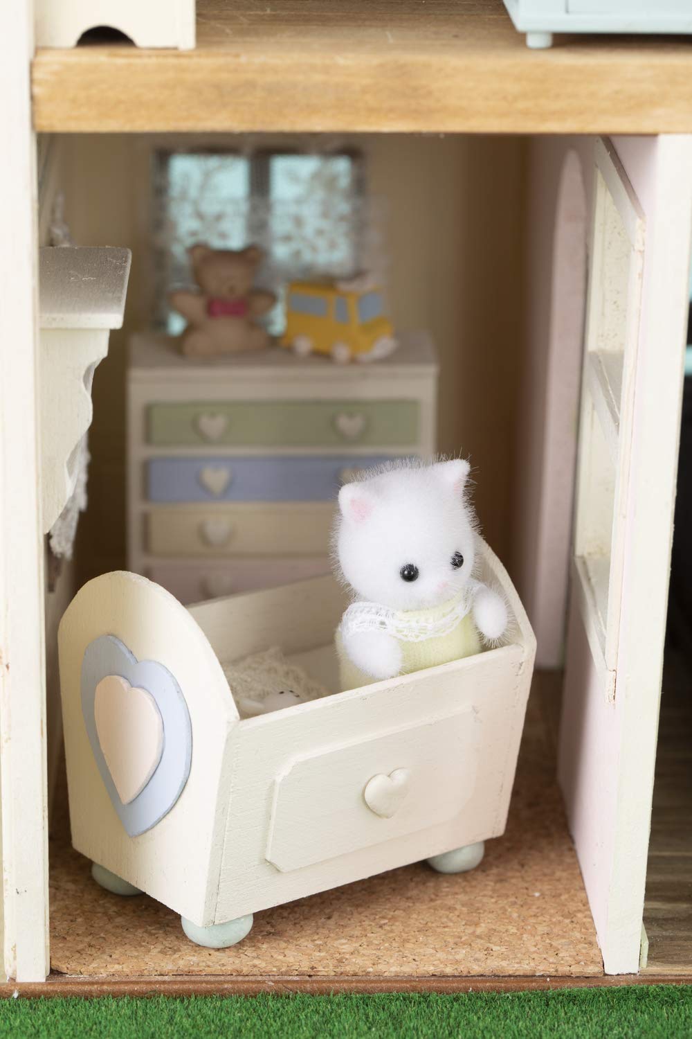 Sylvanian Families Fun Life with Nice House, Furniture and Miniature Foods  - Japanese Craft Book