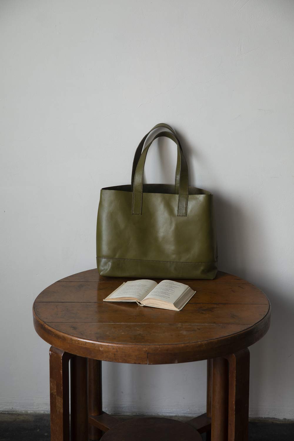 Handsewn Leather Accessories and Bags - Japanese Craft Book