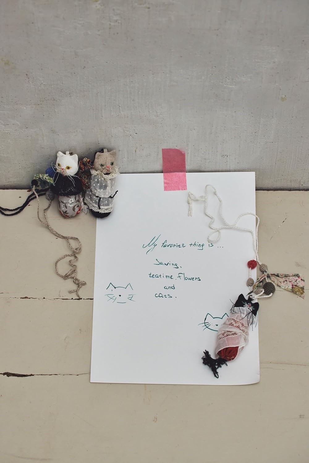 Cat Bags and Small Accessories Made with Linen  - Japanese Craft Book