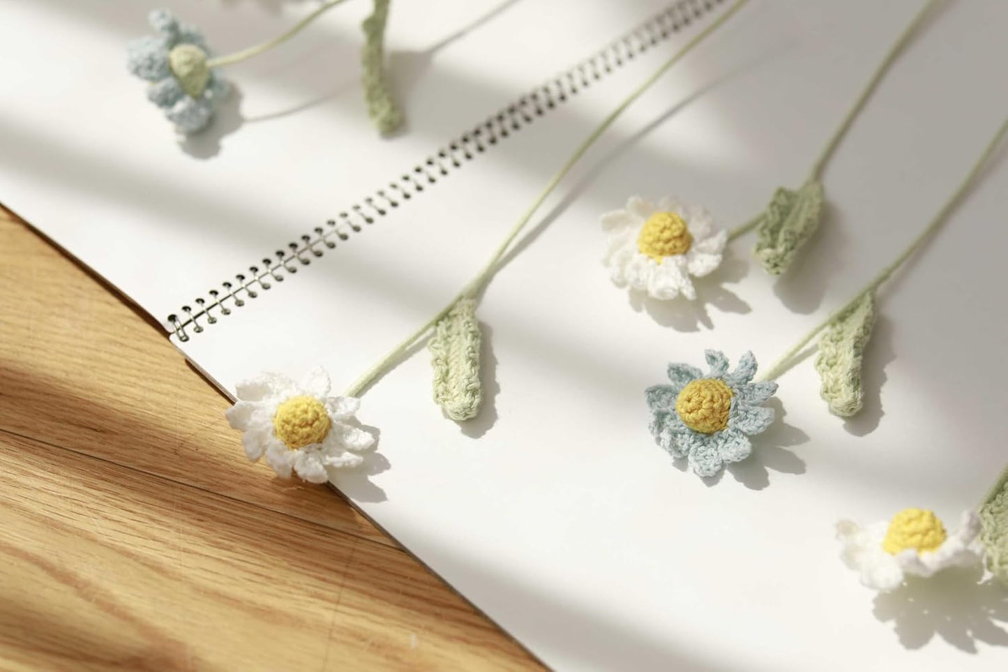 Flowers Blooming with Crochet and Yarn - Japanese Craft Book