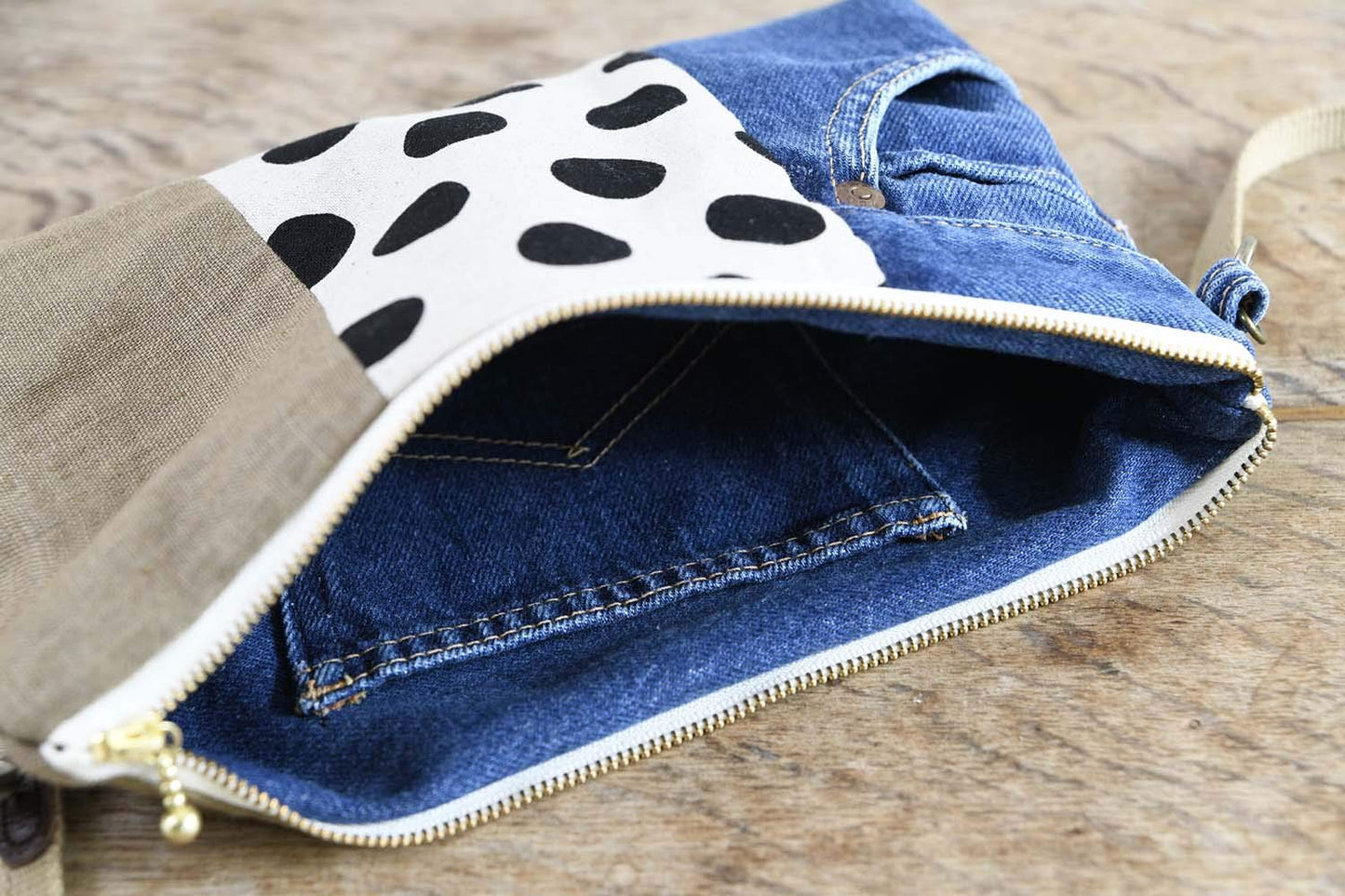 Bags Made of Denim Fabrics - Japanese Craft Book