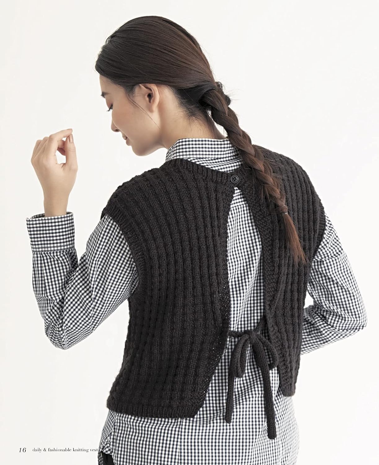 Daily and Fashionable Knitting Vests-  Japanese Craft Book