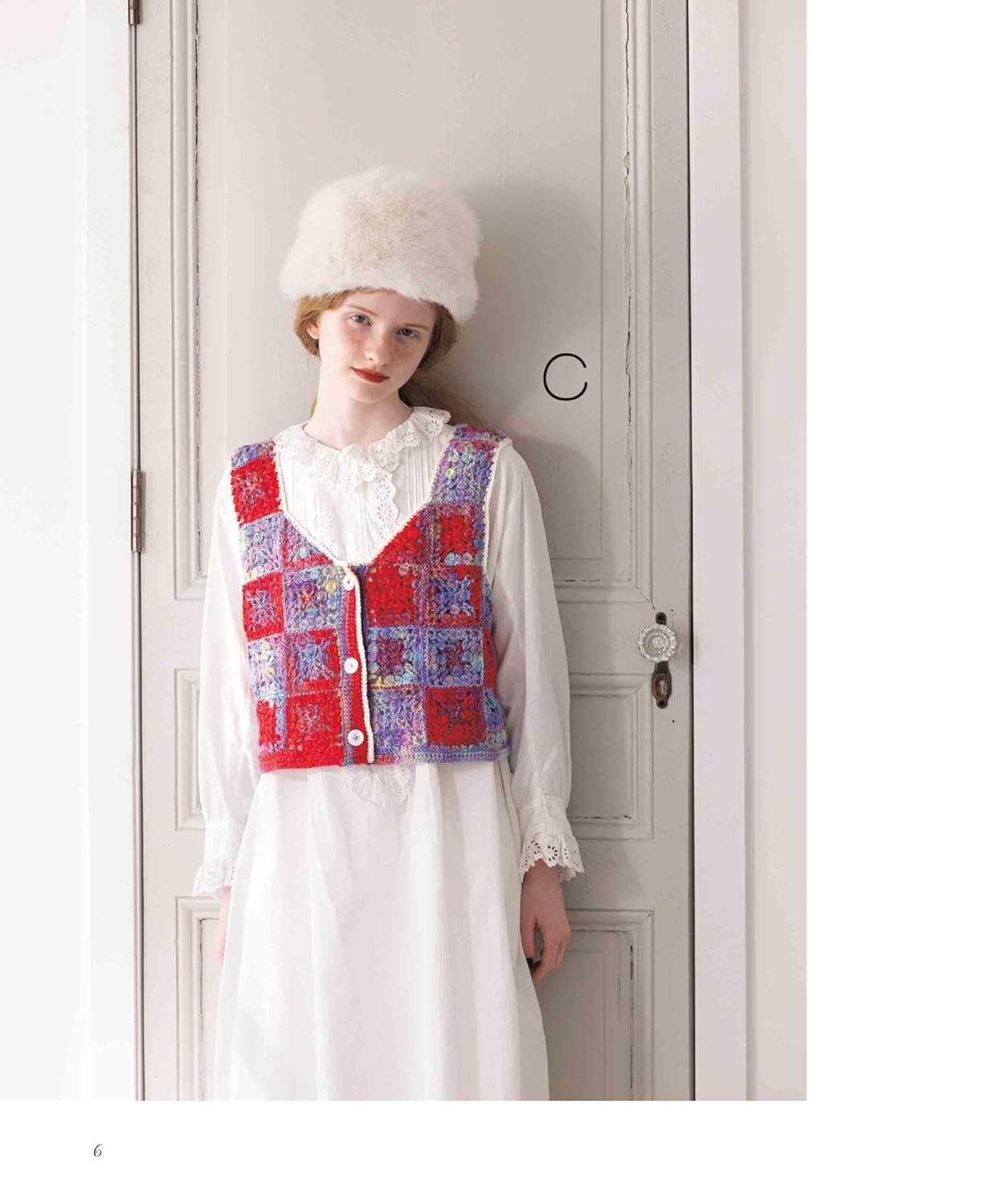 Everyday Joyful Knitting: Wearables and Accessories for Knitting and Crochet - Japanese Craft Book