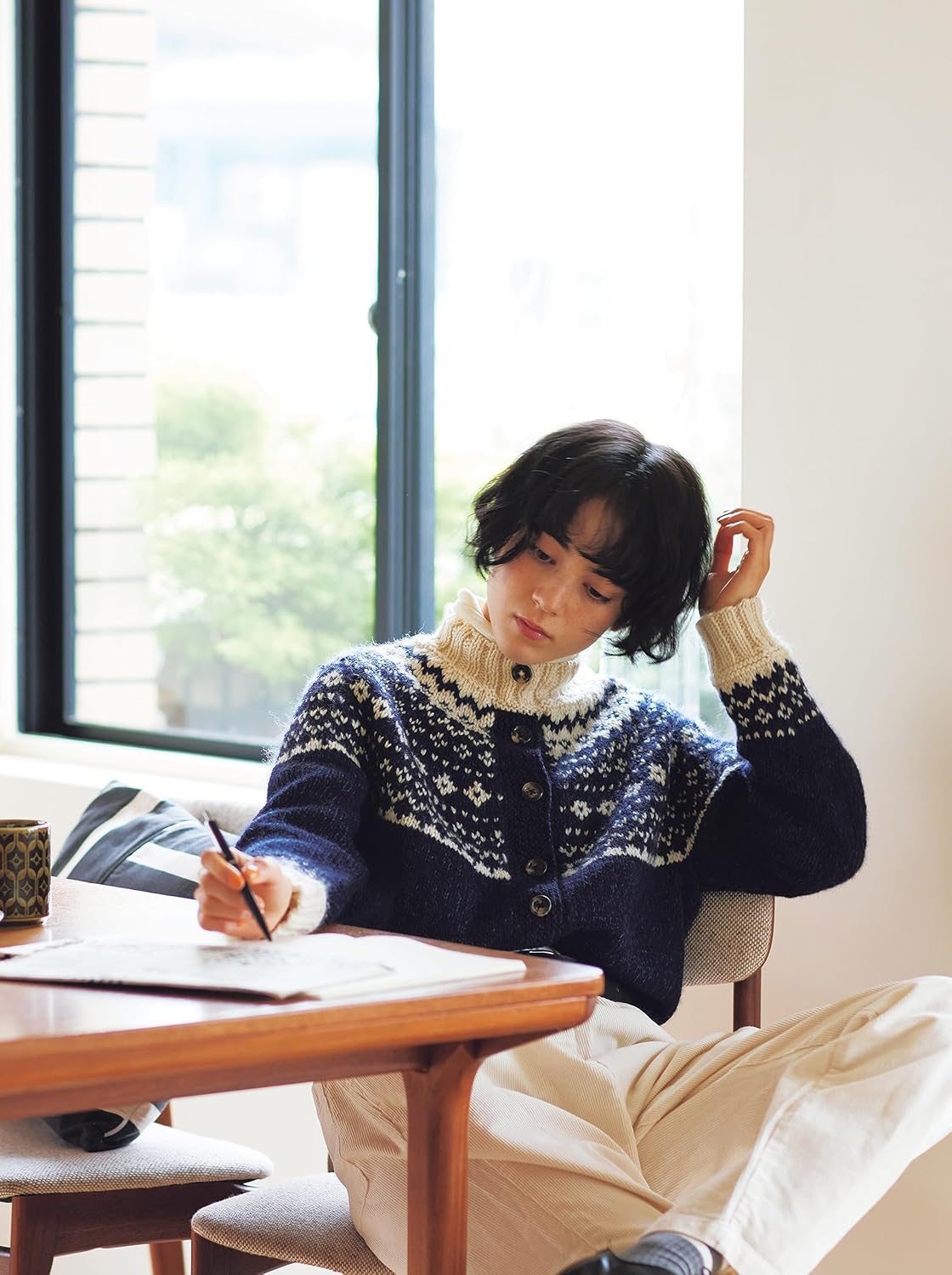 Natural Wear and Colorful Items by Knitting and Crocheting - Japanese Craft Book