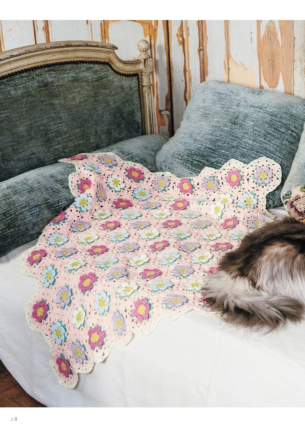 Small Crochet Flower Motif Accessories by MARUN CROCHET - Japanese Craft Book